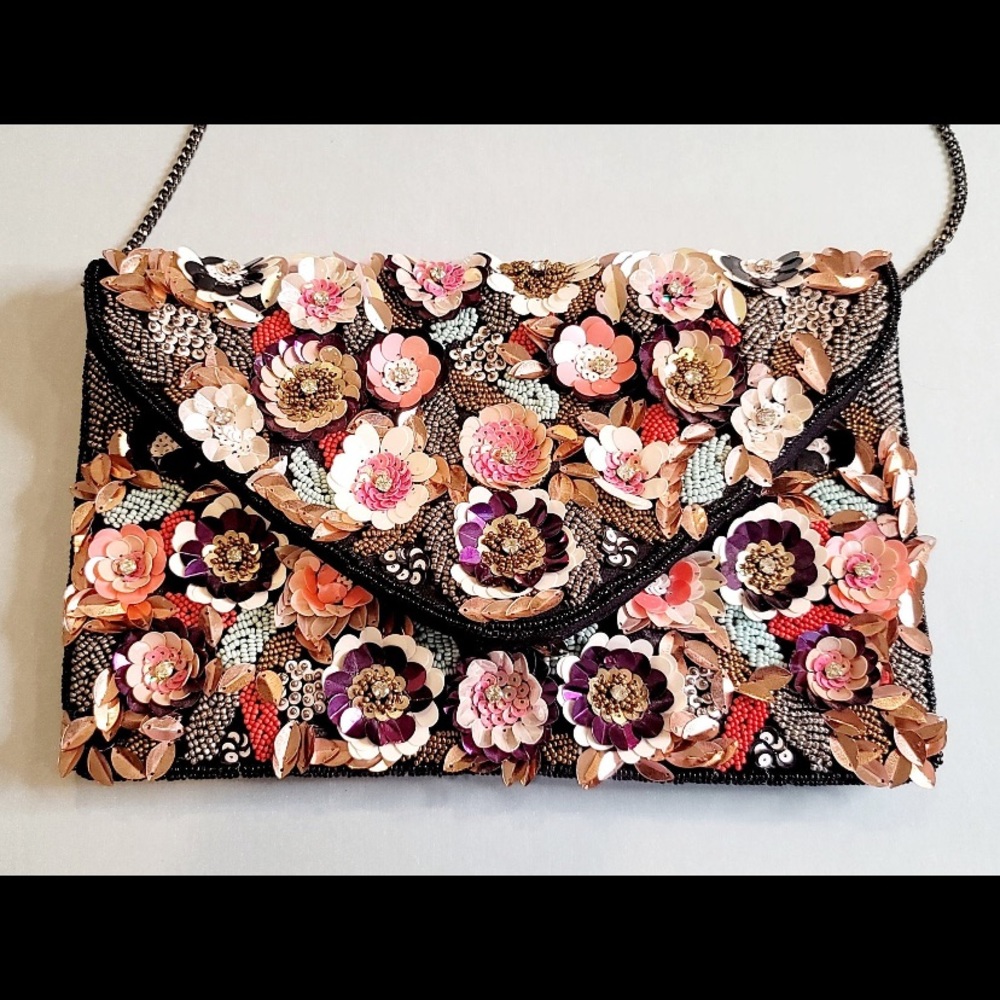 NWOT Hand beaded floral clutch